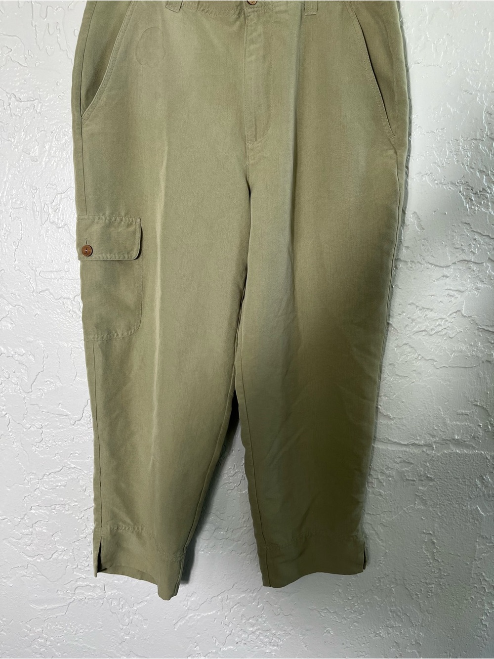Tommy Bahama 100% Silk Cargo‎ Pants Size 10 - Picture 3 of 9
